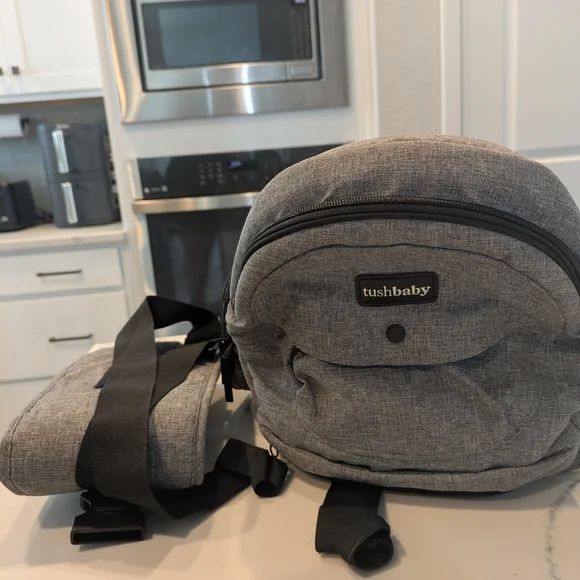 Tushbaby Gray Kids Backpack Set - Picture 1 of 2